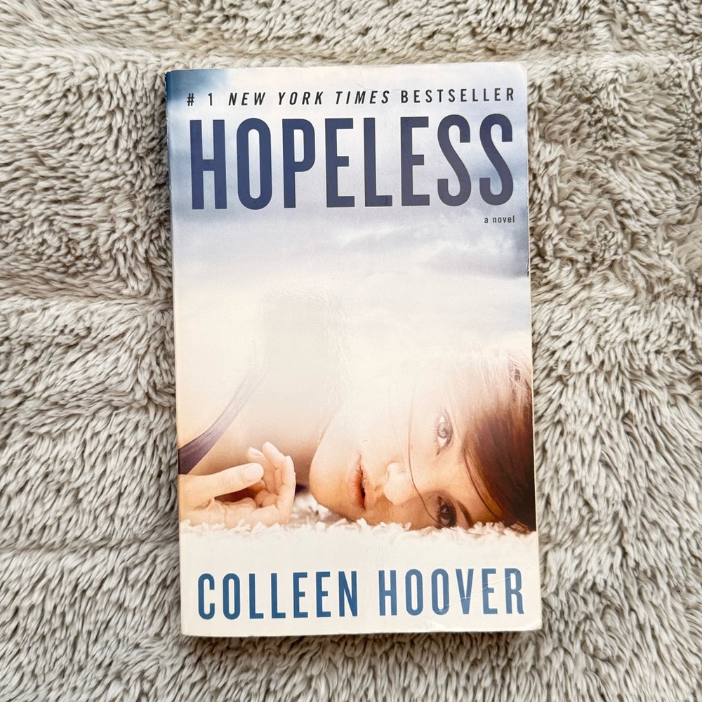 Hopeless by Colleen Hoover